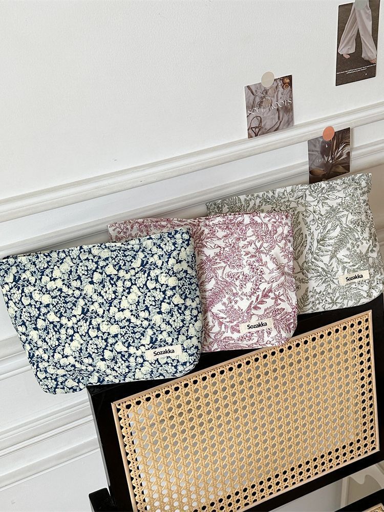 Vintage Floral Cotton Large Capacity Cosmetic Bag