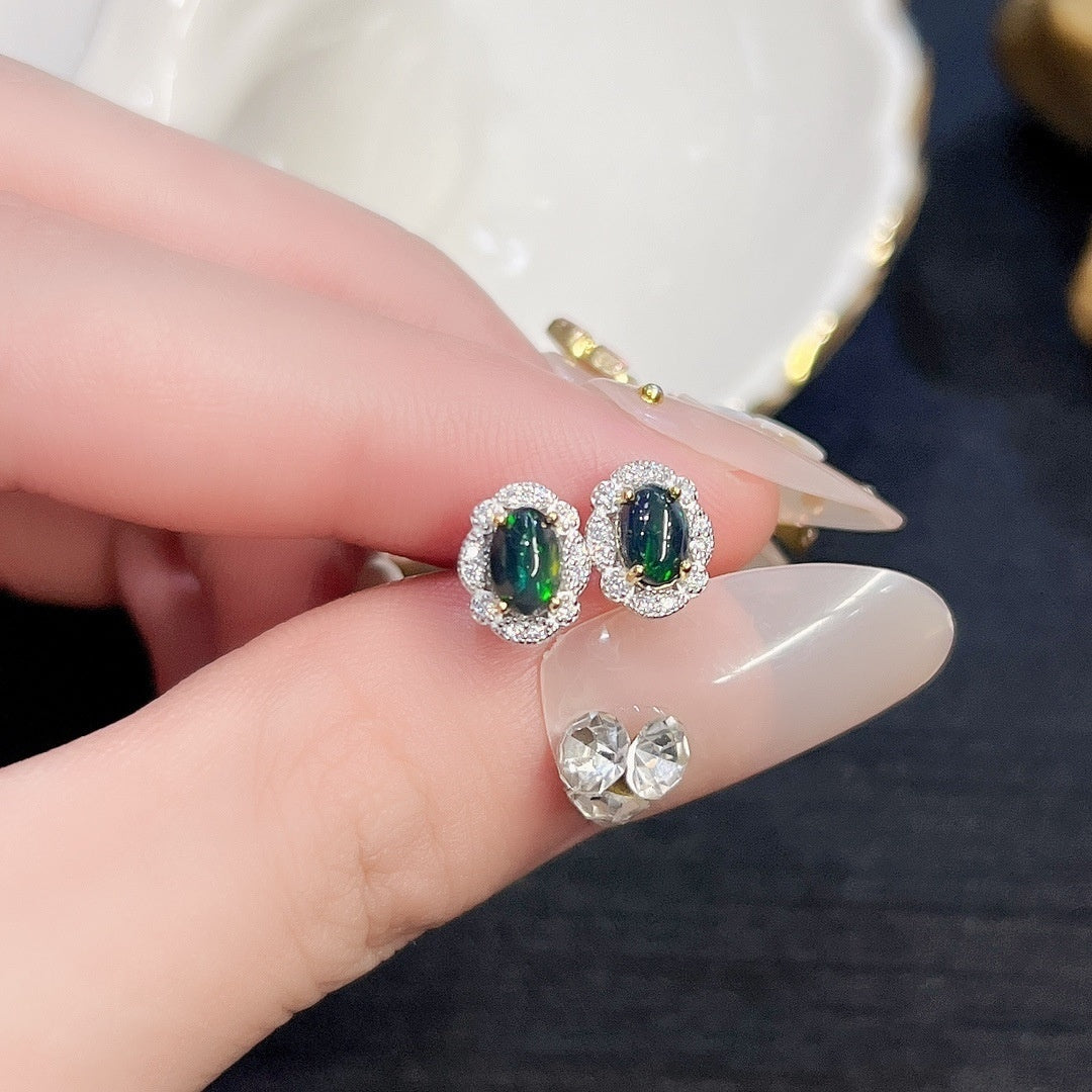 925 Silver Women's Fashion Simple Stud Earrings