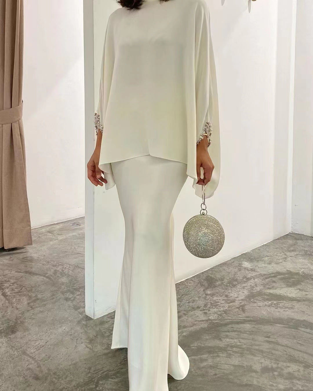 Women's Middle East Pearl Mop Dress Suit