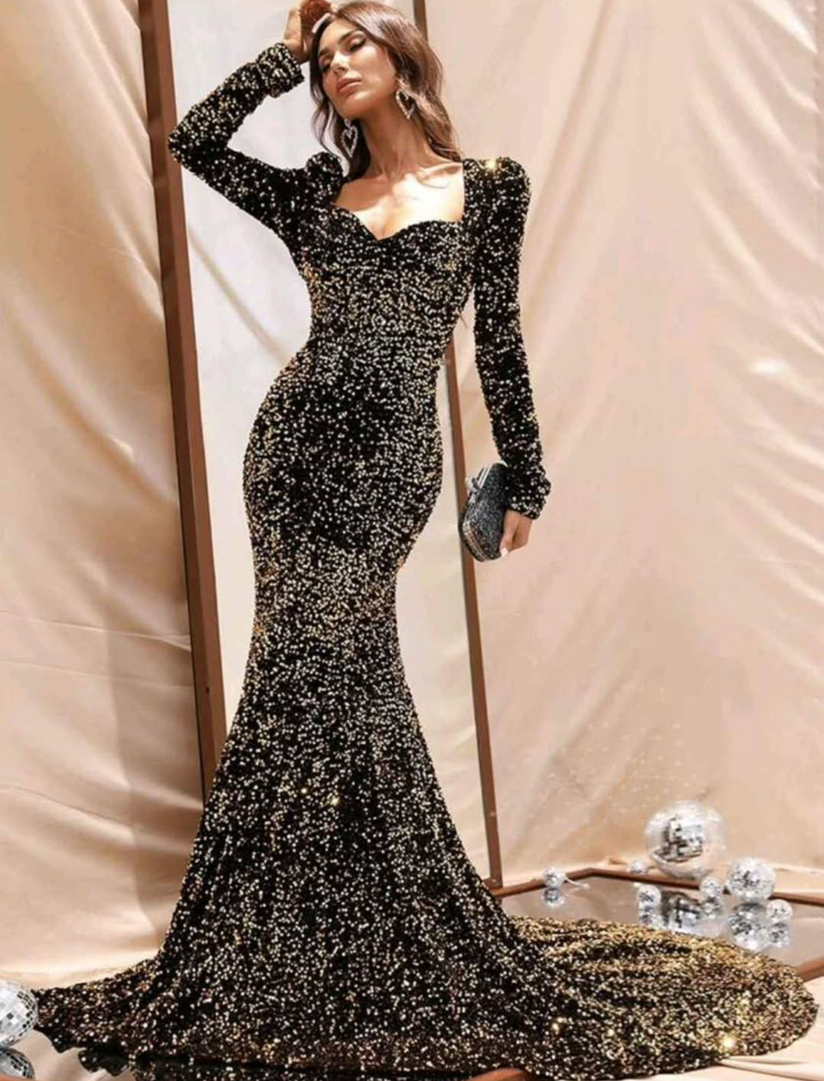 Stunning Sweetheart Neck Gigot Sleeve Sequin Formal Dress - Bodycon Fit