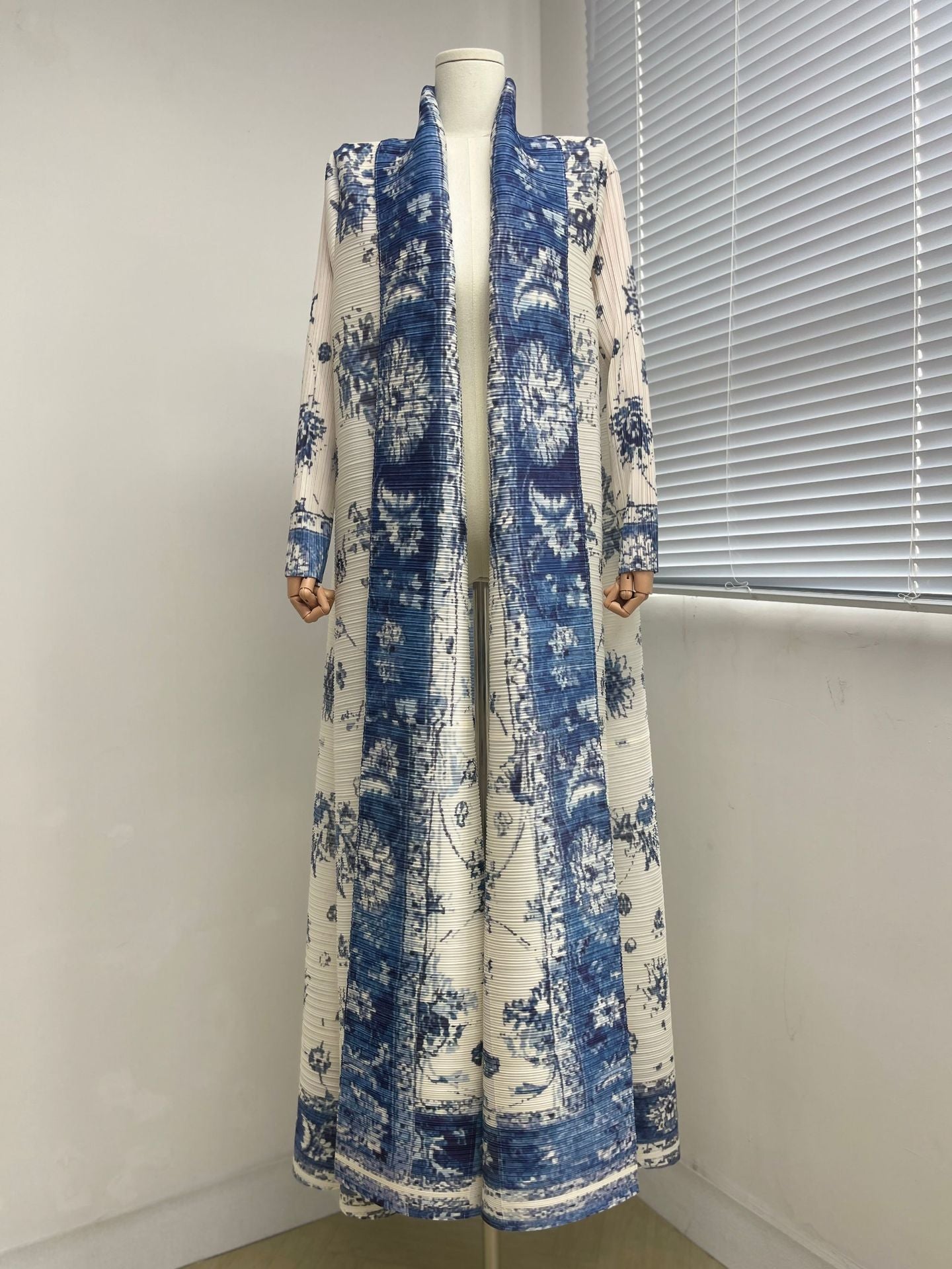 Versatile Trench Coat Cloak Printing