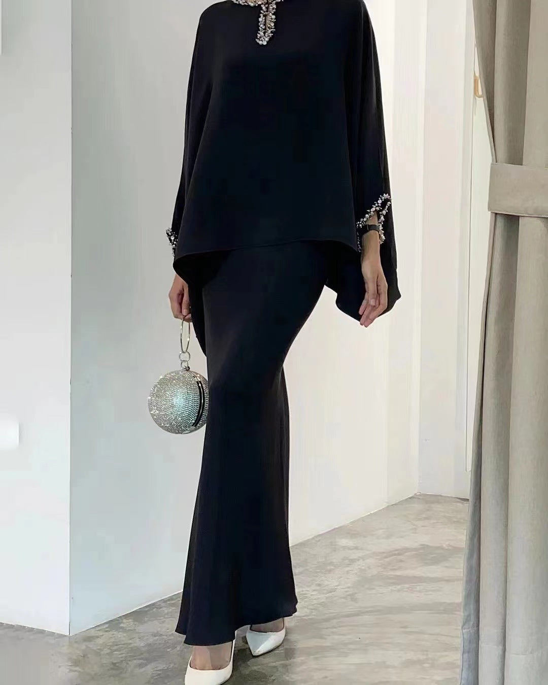 Women's Middle East Pearl Mop Dress Suit